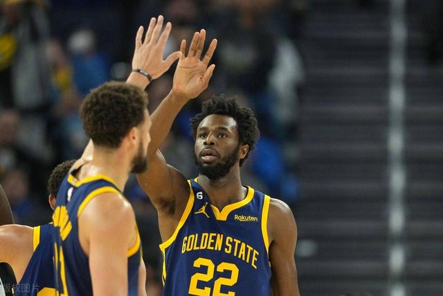 爱游戏官网-G2不断突破！，费德勒连续十场比赛得分超过出色发挥引发球迷热议-爱游戏官网