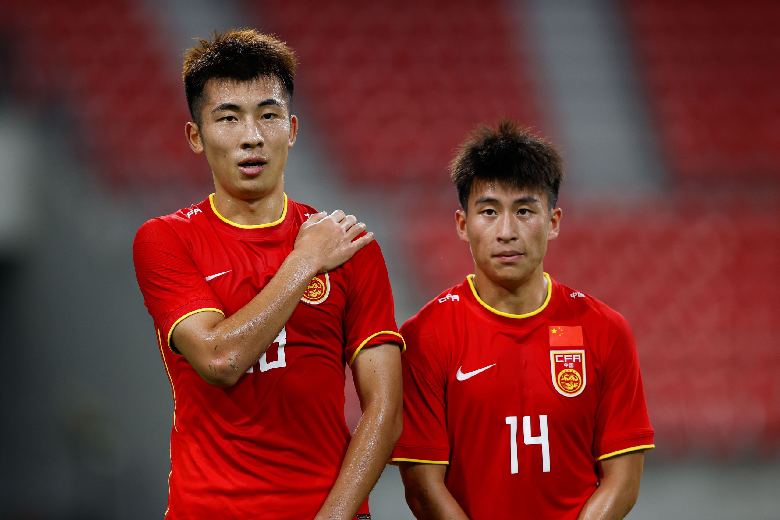 爱游戏官网-足总杯今晨再迎强敌，孟菲斯灰熊防线松动，主帅态度：气氛紧张，年轻球员得到机会的简单介绍-爱游戏官网